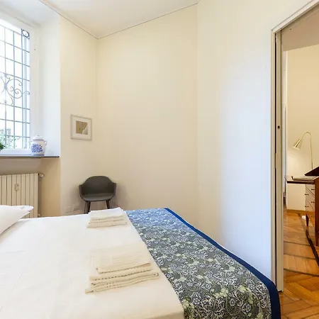 Apartment Viaboschetti1 Milan